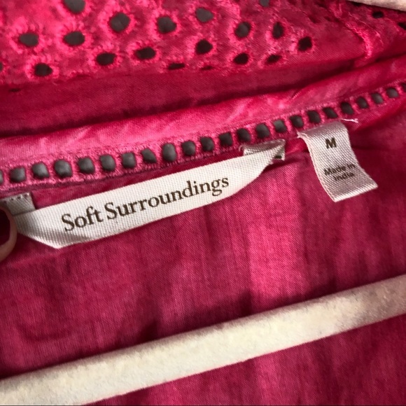 Soft Surroundings Deidre Tunic Top Pink Floral Embroidered Size M Casual Knit - Picture 4 of 7